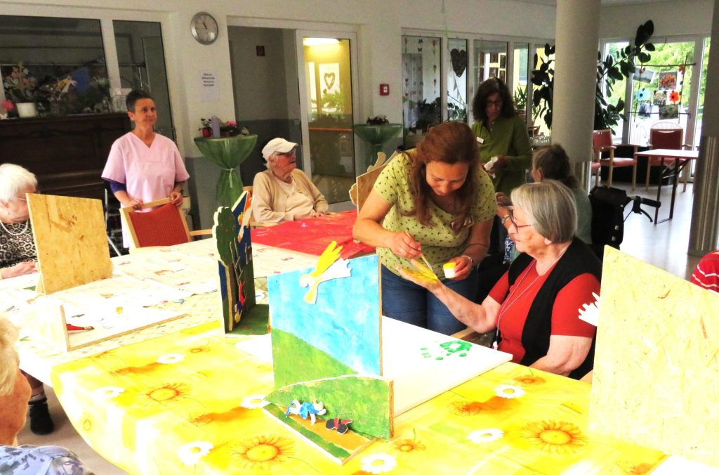 Kunstprojekt zwischen Schule und Altenheim